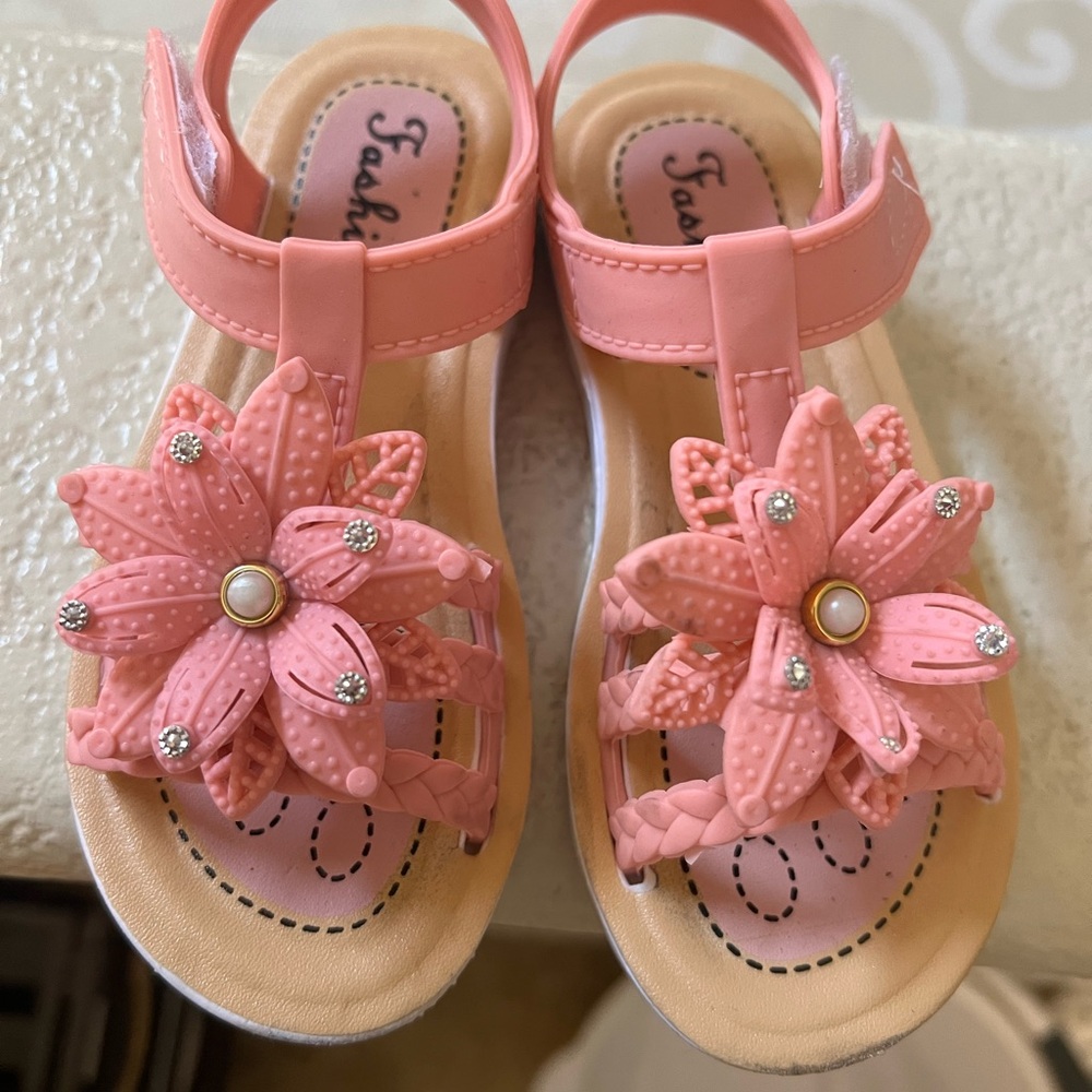 Kids Pink Sandals